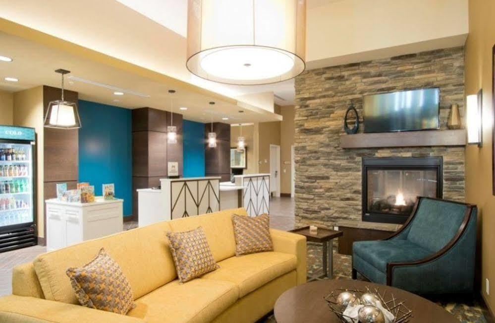 Hotel Homewood Suites By Hilton Calgary Downtown 3*